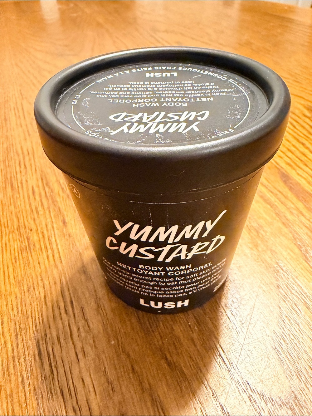 Lush Yummy Custard Body Wash